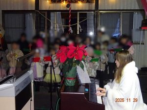 イルミネーション点灯式はのん音楽教室発表